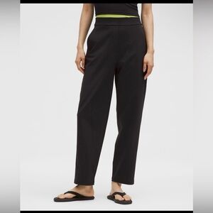 Lululemon Daydrift Taper Trouser 25”